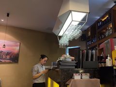 -Efes Turkish & Mediterranean Cuisine 艾菲斯餐厅(陆家嘴店)
