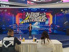 -小荧星艺校(大宁分校)