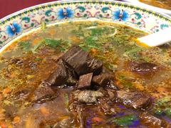 -金杨拉面王小吃面馆·牛三宝面·红烧牛肉粉