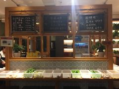 柜台-一两饭川味素食餐厅