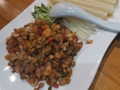 薄饼卷羊肉-疆里疆外·和田烤肉·清真