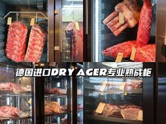 -MONICH牛排融合餐厅(和义大道购物中心店)