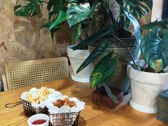 -Rabbit Cafe私房西餐甜点咖啡(栖霞路店)