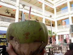 -海口骑楼小吃街