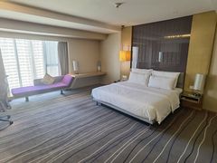 -青岛富力艾美酒店