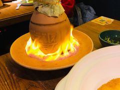 灶膛罐罐牛腩-吃饭皇帝大土家民族菜(正大广场店)