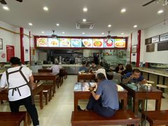 大堂-胡成记口蘑龙眼包子(盐道街店)