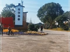 -梁鸿国家湿地公园