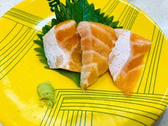 三文鱼腩生鱼片-京樽回転寿司(奥林匹克店)