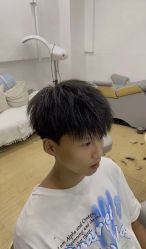 -H·Y HAIR SALON烫发·染发·造型