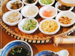 -包整·丝娃娃(一览甲秀楼风景店)