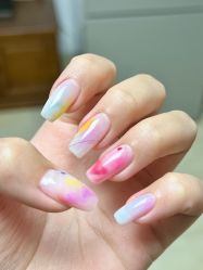 -隅日式美甲美睫專門店