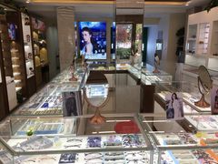 -明月眼镜(三坝店)