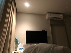 -如家酒店(上海外滩南京路人民广场地铁站店)
