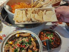 -大芊金重庆串串火锅(南京路店)
