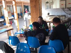 -亲兄弟真人CS团建拓展基地