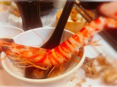 -鲜入围煮花胶鸡海鲜火锅