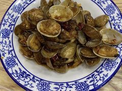 -江城燕子大排档(江汉路步行街店)