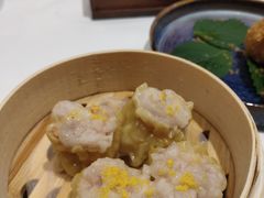 蟹黄干蒸烧卖-白天鹅宾馆-宏图府餐厅
