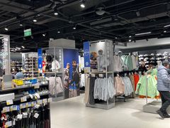 -迪卡侬(环球港店)