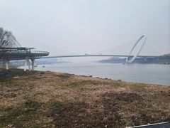 -南京眼步行桥