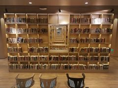 -漕河泾街道图书馆(漕河泾社区文化活动中心店)