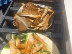 -源味居手把签烧烤(长春一店)