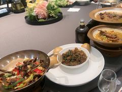 -香山湖家家宴(中山陵店)