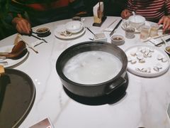 -滋粥楼·顺德菜(番禺广场总店)