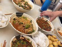 -余庆小吃(小吃一条街店)
