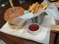 祖母至尊汉堡-G+KITCHEN(龙湖狮山天街店)