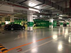 -虹桥天地-停车场