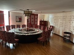 包厢-汉通东林海鲜大酒店(鼓楼孝闻街店)