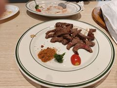 -纽斯特牛排自助餐厅(浦江万达店)