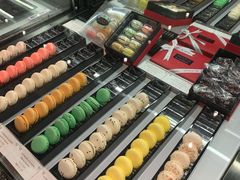 -Salon de The de Joel Robuchon(外滩18号店)