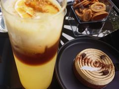 -游心咖啡(青山滨江店)