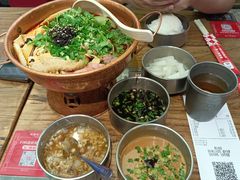 -成都你六姐·牛肉冒菜(城市集市合生汇店)