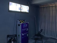 -VR 间客漫·PS电玩·虚拟现实包间游戏电竞(街道口店)