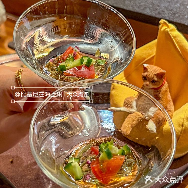 《关于在深圳吃到堆成小山的海胆塔塔🤤》