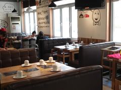 大堂-珍巴奴毛肚牛肉小火锅(四惠店)