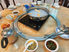 虫草花炖猪骨髓-华哥新鲜猪精品美食