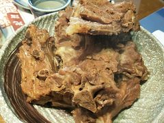 特色大铁锅烀腔骨-95号酱骨·一块豆腐(展春园西路店)