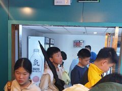 -荒岛实景沉浸密室(江汉路1店)
