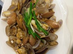 -鑫悦楼煎蟹·16年海鲜大排档