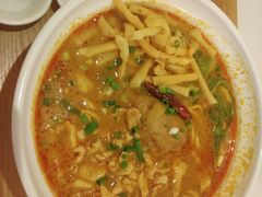 清迈咖喱鸡腿面-GOGO Plate(成都太古里店)