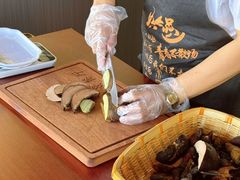 -野菌皇海景野生菌火锅(滨海大道店)