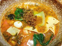 -蒙自源过桥米线(红谷滩万达店)