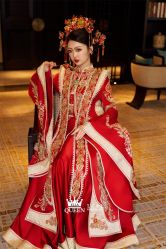 点击看大图 -艾拉·女王婚纱礼服馆