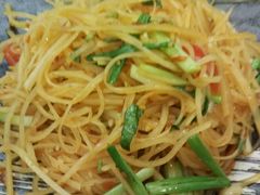 -香巴拉云南餐厅(华莱坞店)