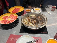 -一绪に寿喜烧(虹悦城店)